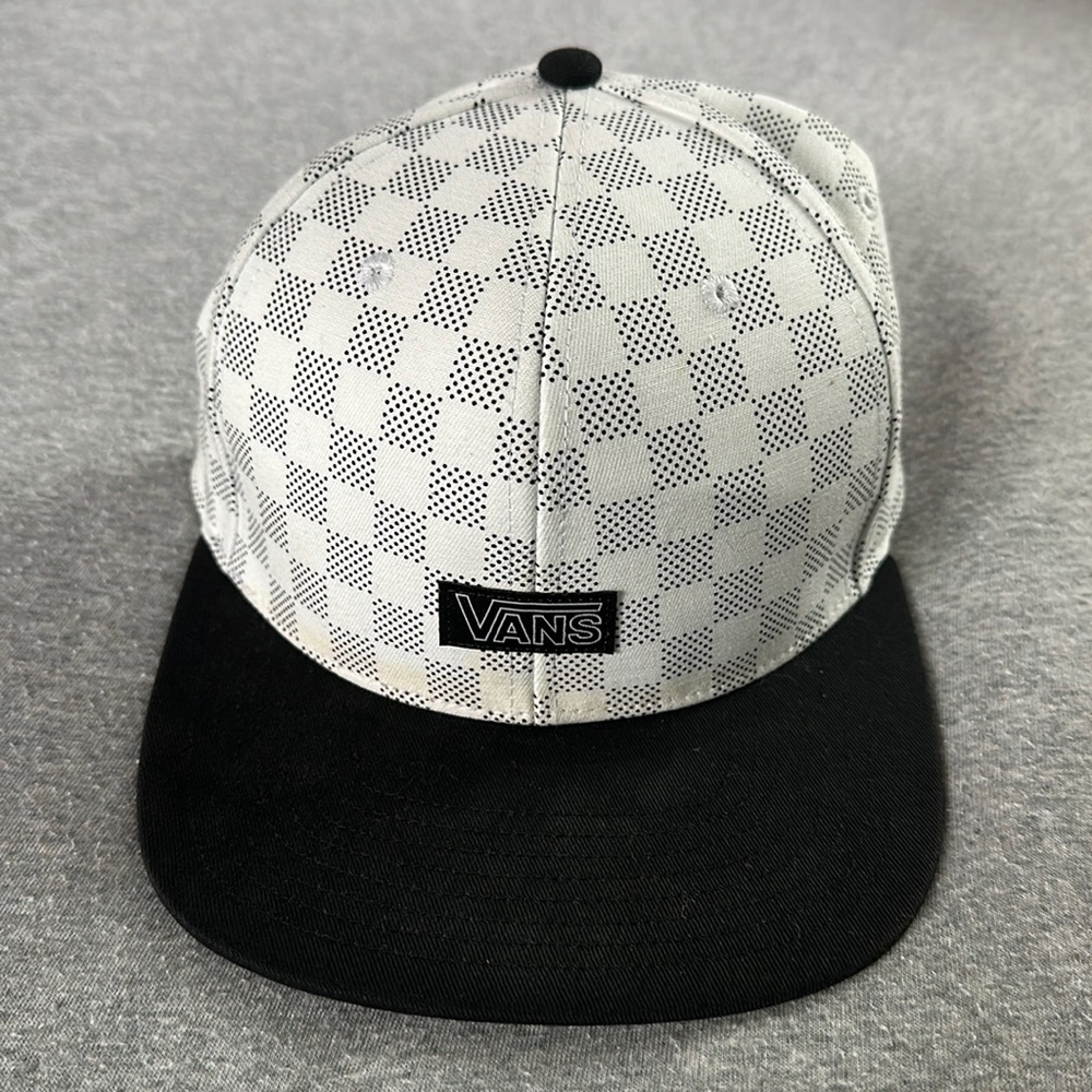 Vans snap back